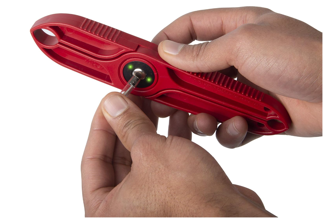 Fuse Puller 0-200A/250V and 0-100A/600V FPE-20T